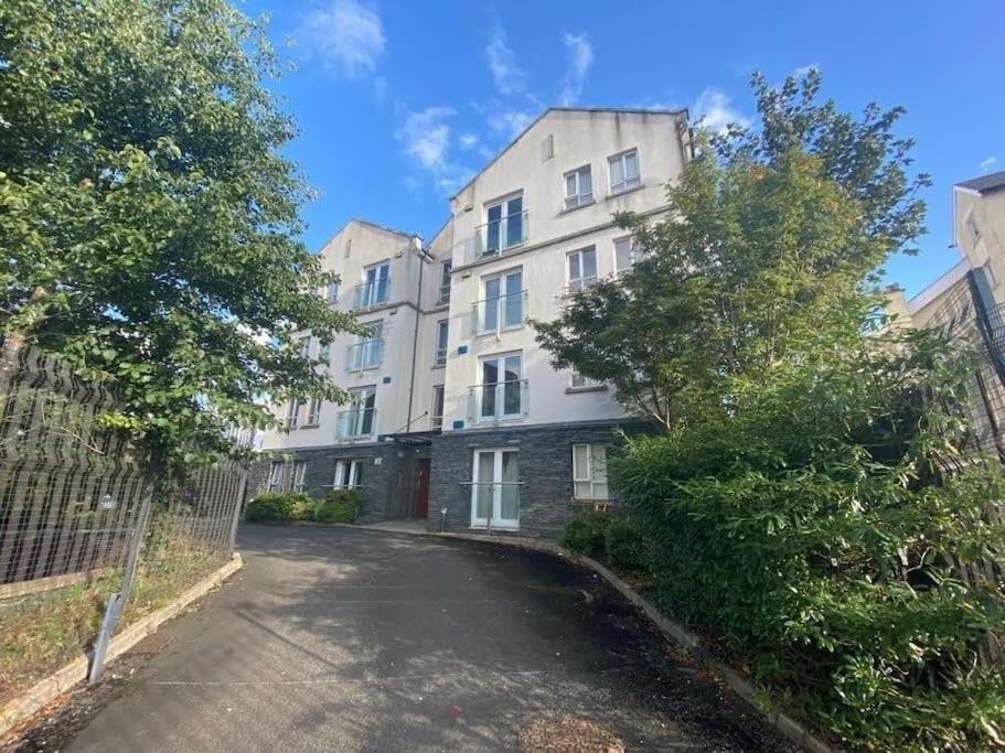 Artistic Stunning Apartment City View Londonderry Εξωτερικό φωτογραφία