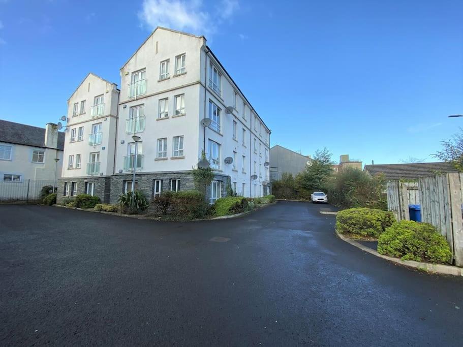 Artistic Stunning Apartment City View Londonderry Εξωτερικό φωτογραφία