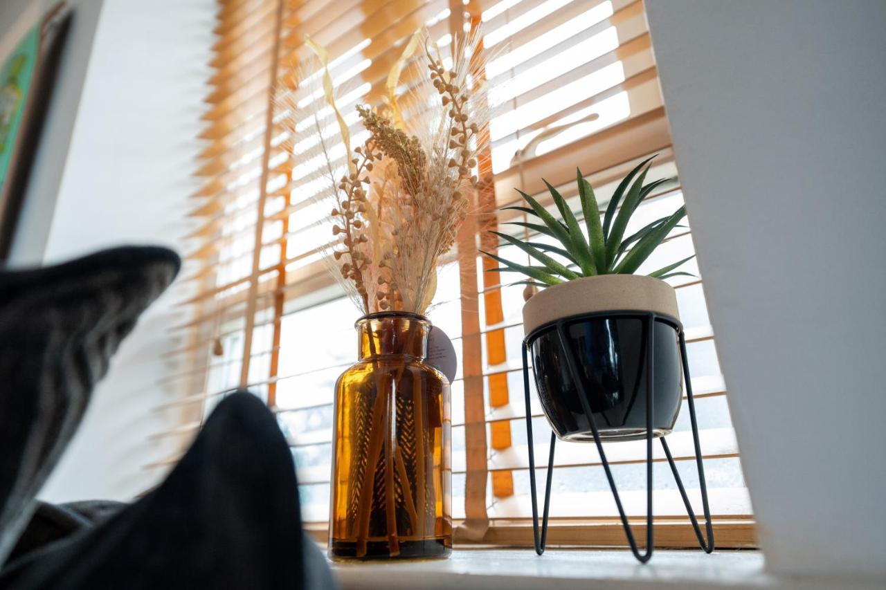 Artistic Stunning Apartment City View Londonderry Εξωτερικό φωτογραφία